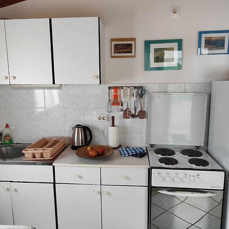 Apartments By The Sea Basina, Hvar - 116 Vrboska Εξωτερικό φωτογραφία