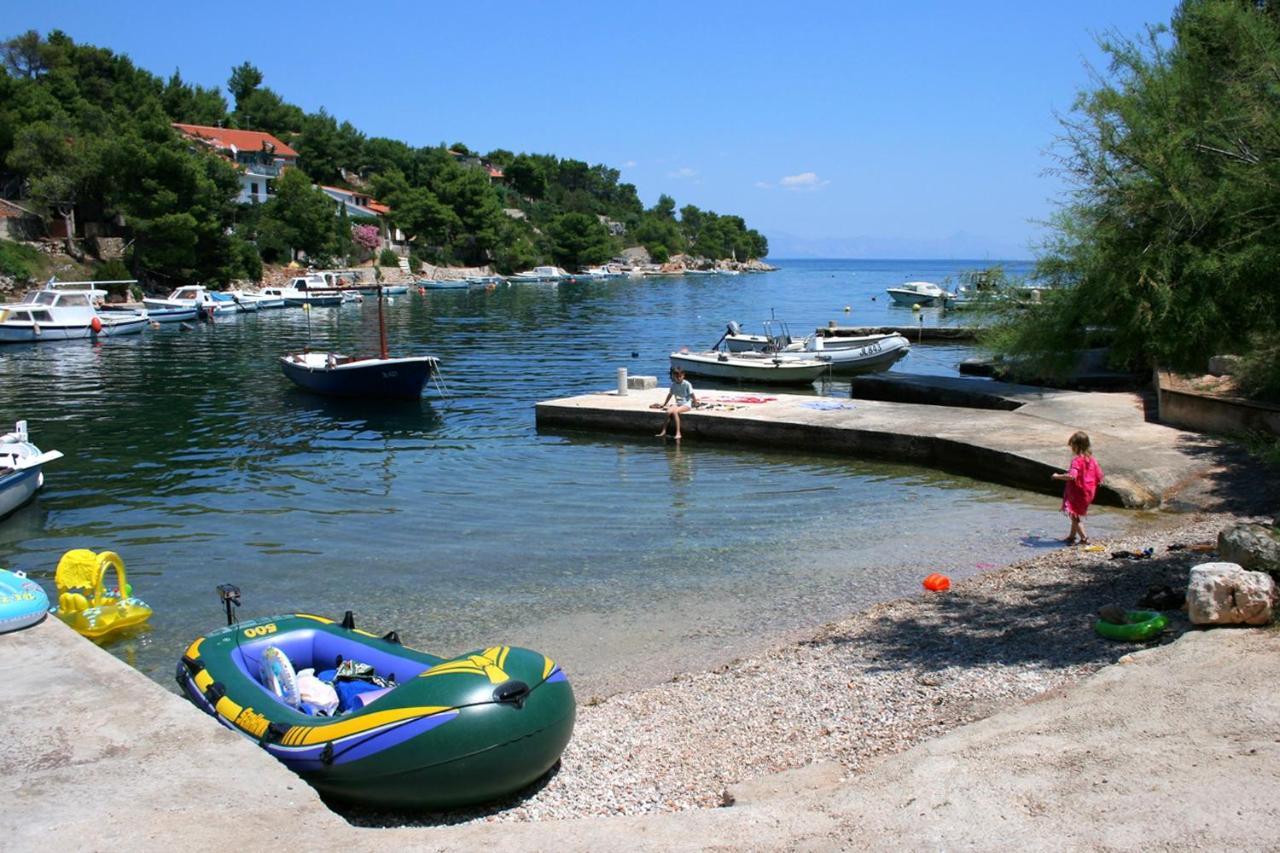 Apartments By The Sea Basina, Hvar - 116 Vrboska Εξωτερικό φωτογραφία